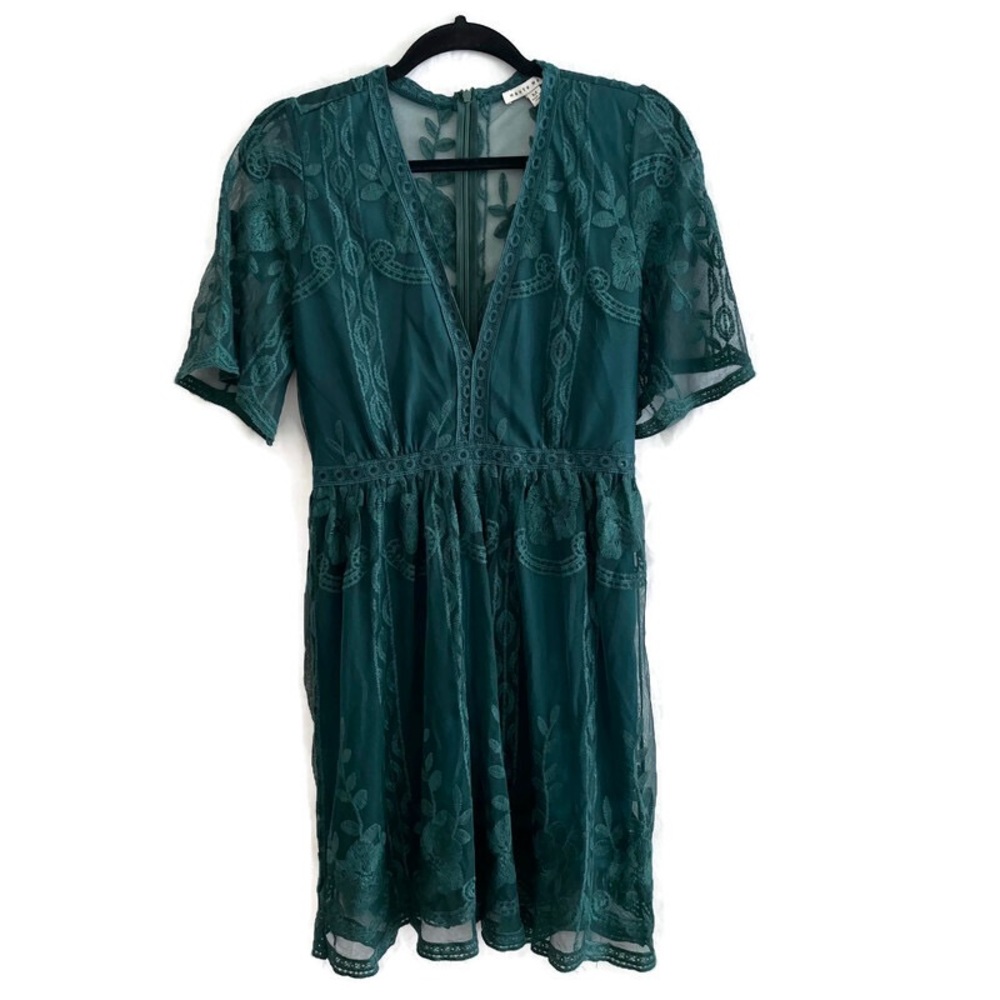 Light My Fire Dark Teal Lace Mini Dress NWOT Size Medium - Haute Monde